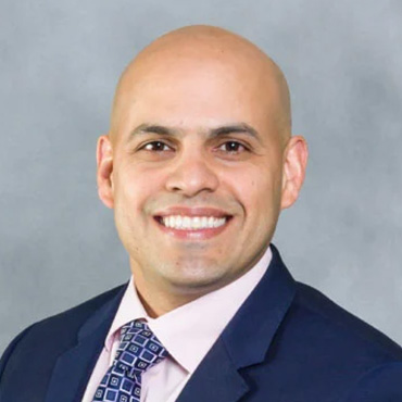 Family Doctor Ricardo Arevalo - HealthTexas